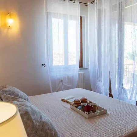 Appartamento Anemoni Nel Borgo Di By Yohome Montegridolfo